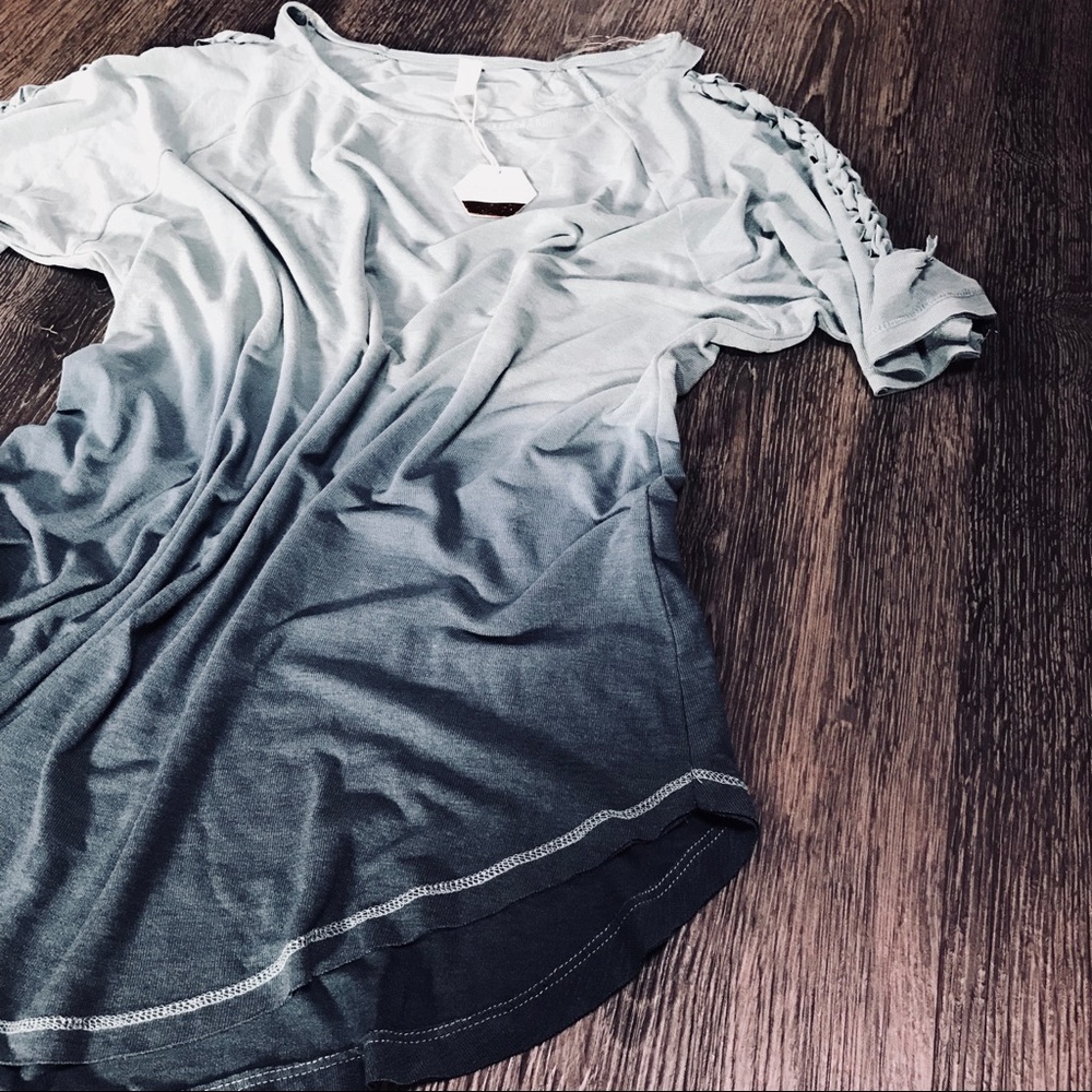 NWT Pinkblush ombré top
